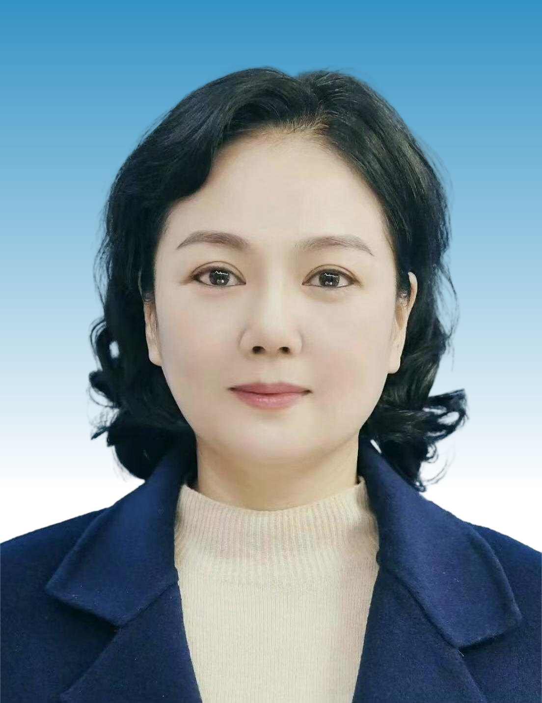 张莉