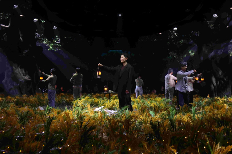 �����׸���Ϸ�缯�С����Ź��� �������ںϵġ���ͥ������